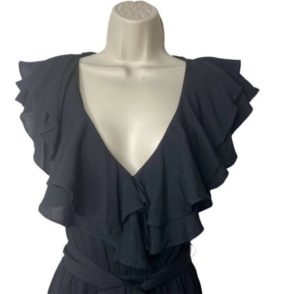 Privacy Please | NWT Rachel Ruffle V Neck Romper in Black Size S - Picture 5 of 11